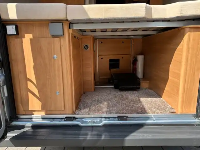 POESSL RoadCamp R